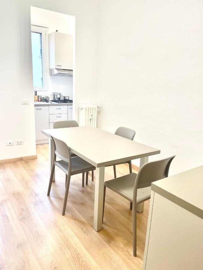 Camera Con Bagno Privato - Zona Bocconi Milano Dış mekan fotoğraf