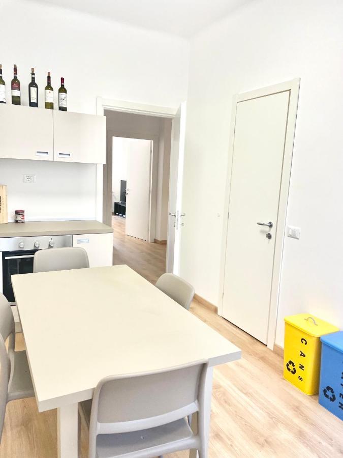 Camera Con Bagno Privato - Zona Bocconi Milano Dış mekan fotoğraf